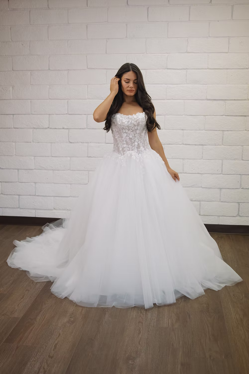 Evelyn Bridal gown